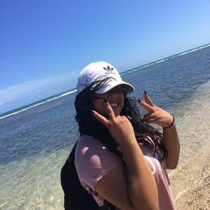 Meet your Posher, Genesis